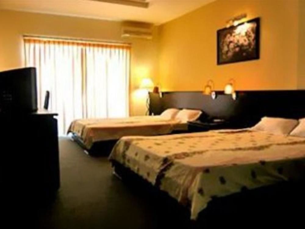 נה טראנג 7S Hotel Cuong Long מראה חיצוני תמונה