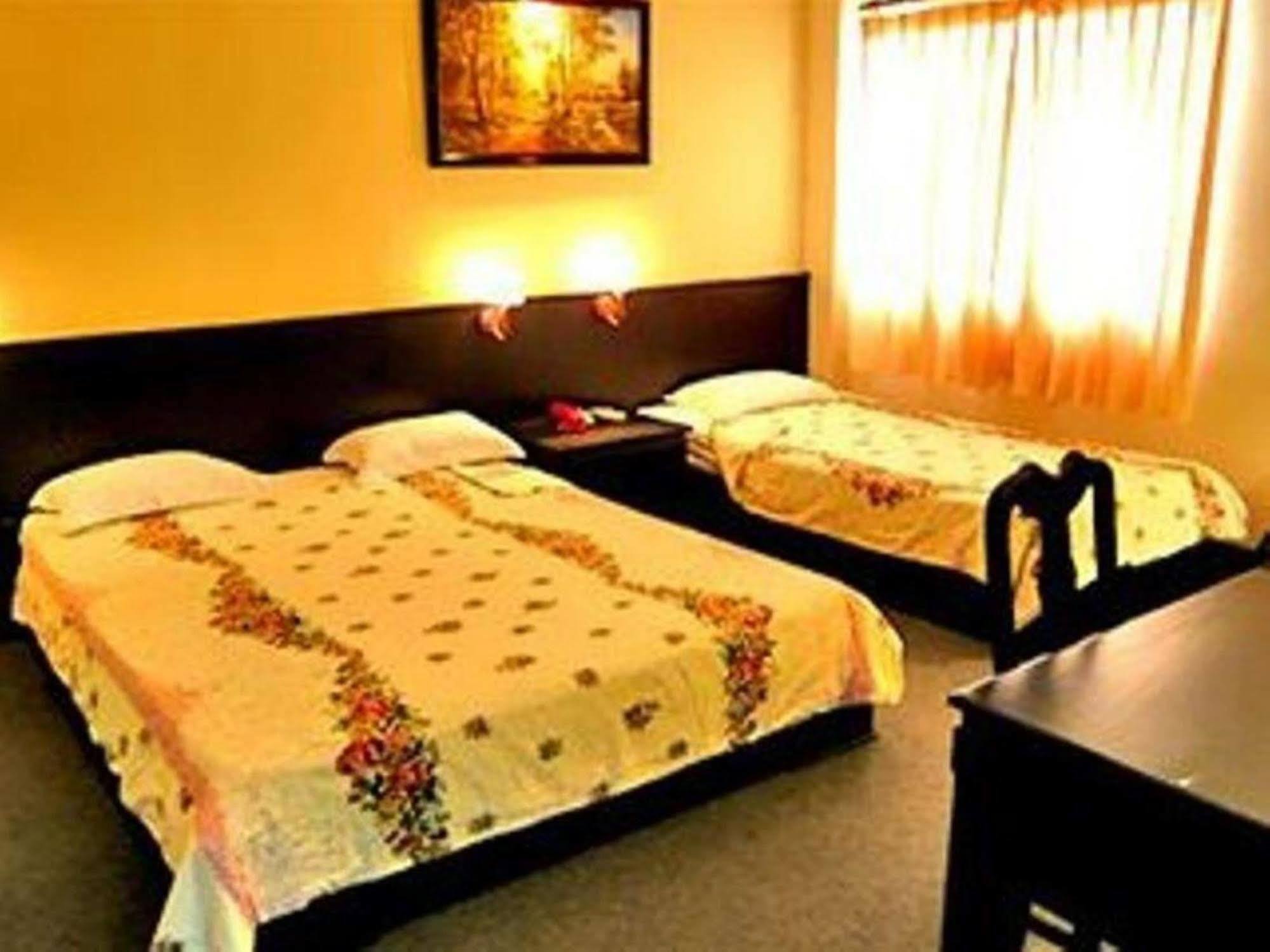 נה טראנג 7S Hotel Cuong Long מראה חיצוני תמונה
