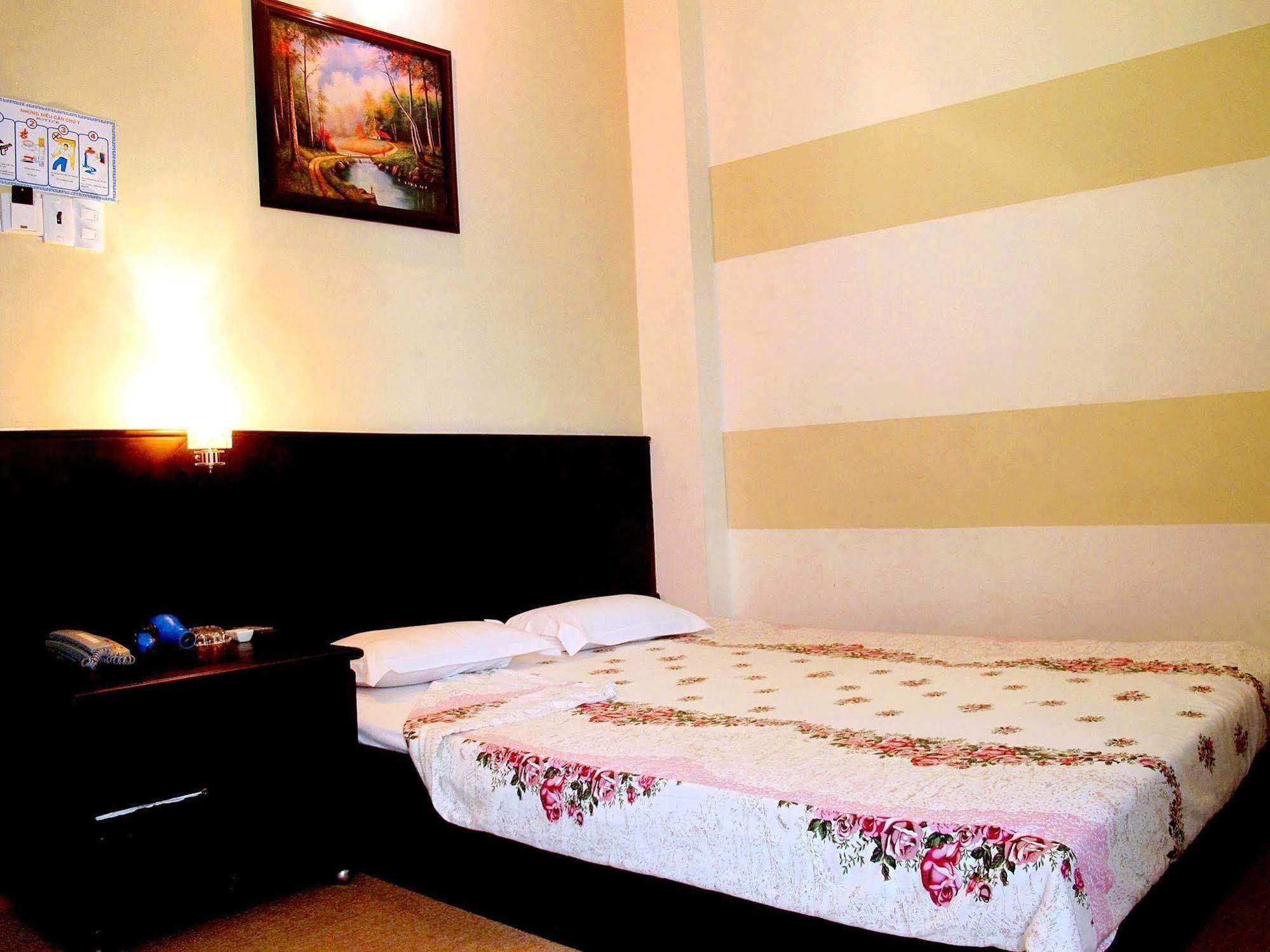 נה טראנג 7S Hotel Cuong Long מראה חיצוני תמונה