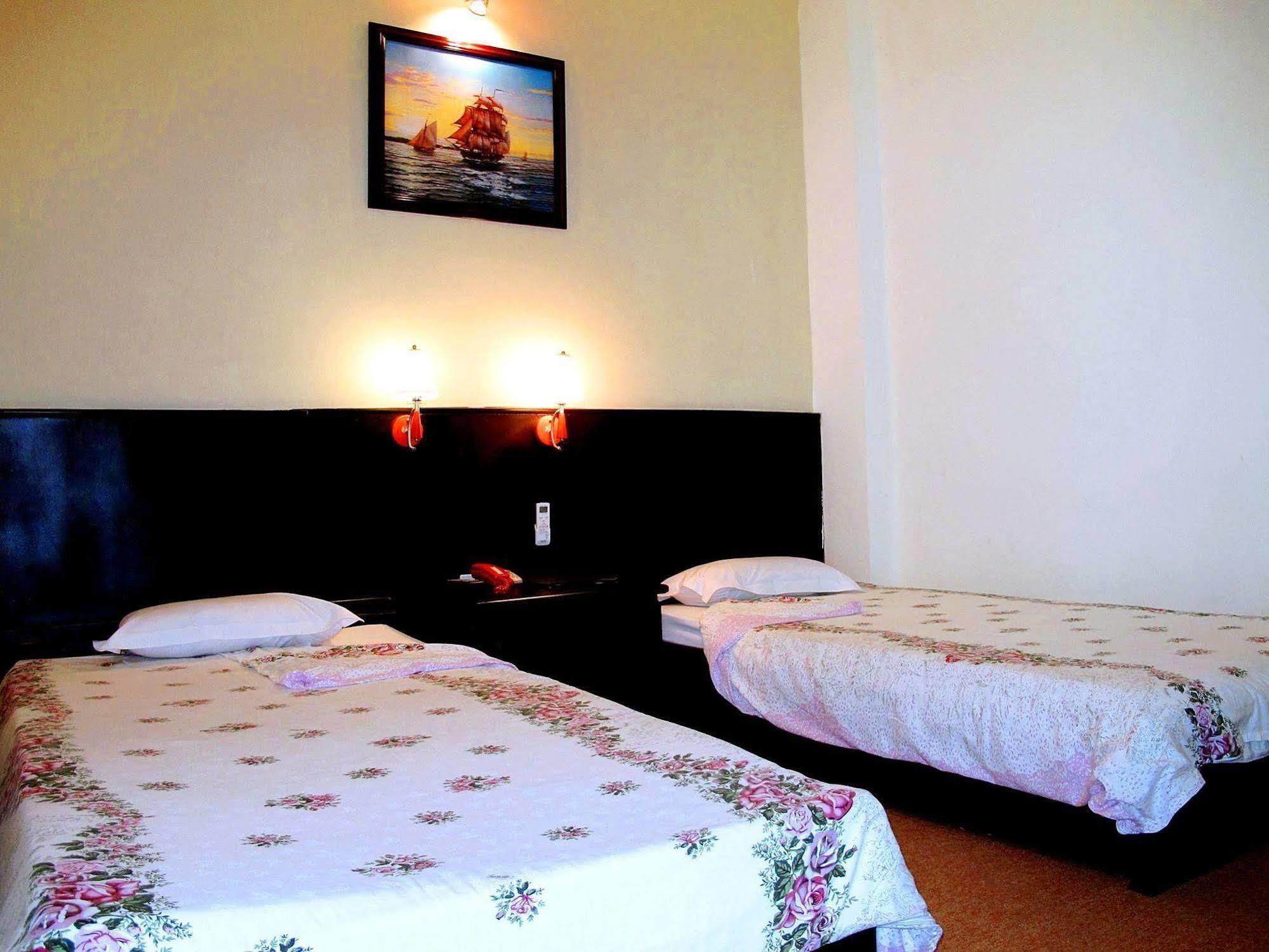 נה טראנג 7S Hotel Cuong Long מראה חיצוני תמונה